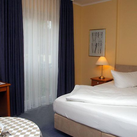 Hotel Lindemann Bad Nauheim Δωμάτιο φωτογραφία