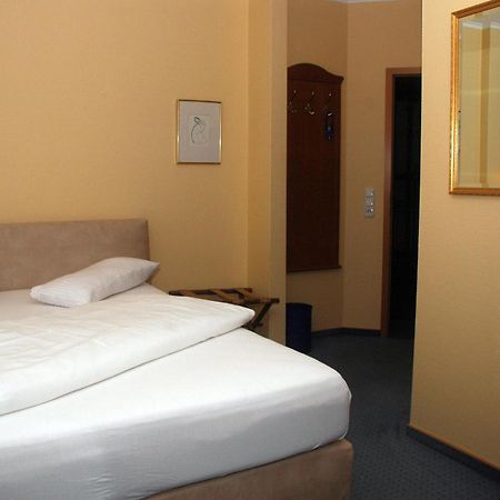 Hotel Lindemann Bad Nauheim Δωμάτιο φωτογραφία